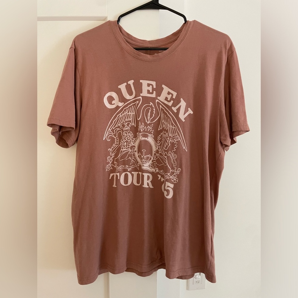 Abercrombie & Fitch - Graphic Tee